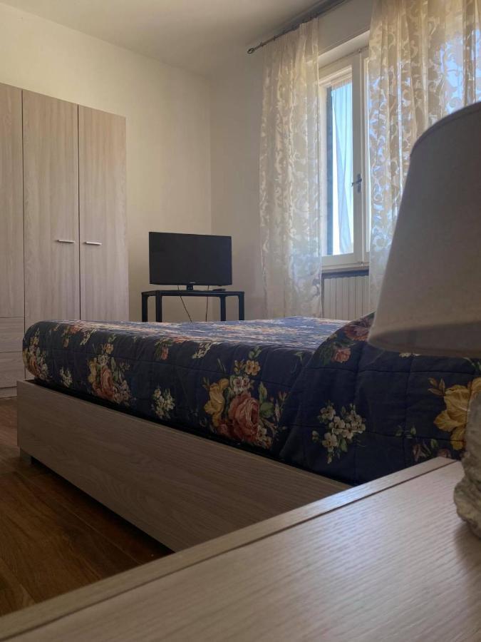 Casa Vacanze Raggio Di Sole Montegridolfo Luaran gambar